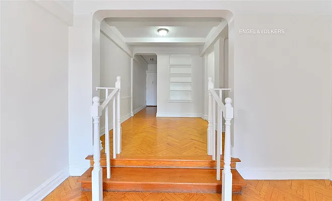 Rented by Engel & Völkers New York City | media 4