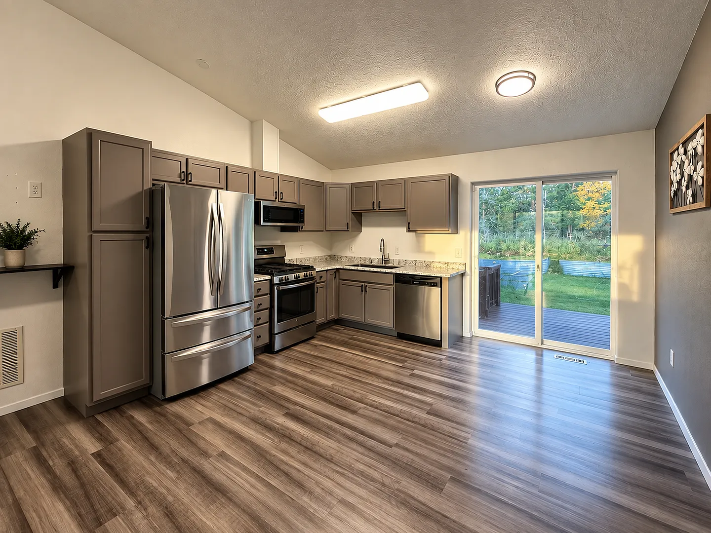 Long Term Rental — Photo 2