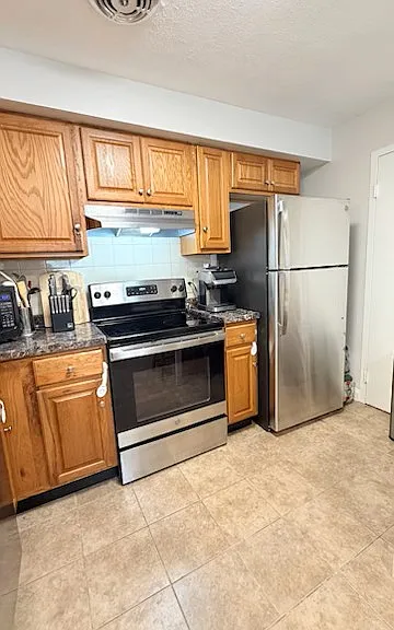 1105 Lexington St #8-4 — Photo 7