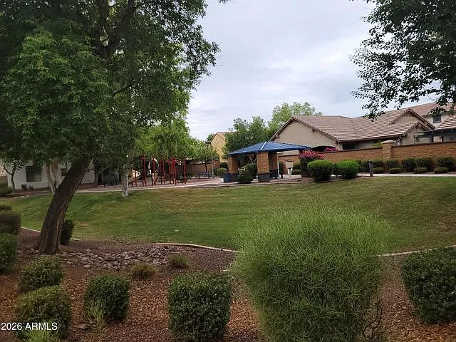 2508 E Vermont Dr — Photo 18