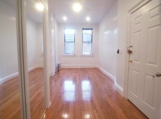 107 Berry St APT 1R, Brooklyn, NY 11249