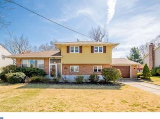 1018 Prospect Ln, Somerdale, NJ 08083