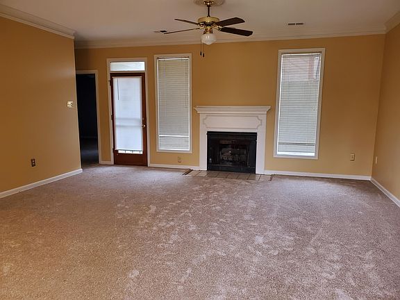 2nd image of 1158 Hunters Lake Dr