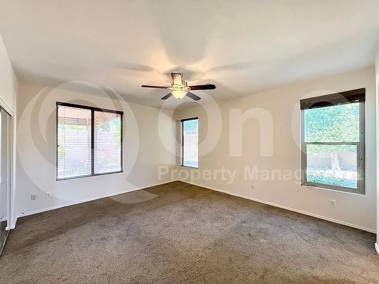 16609 S 16th Dr — Photo 11