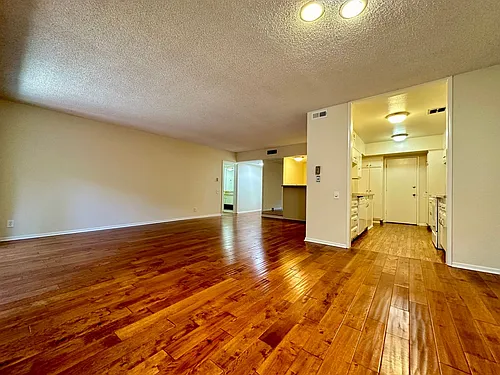 Floor plan 112