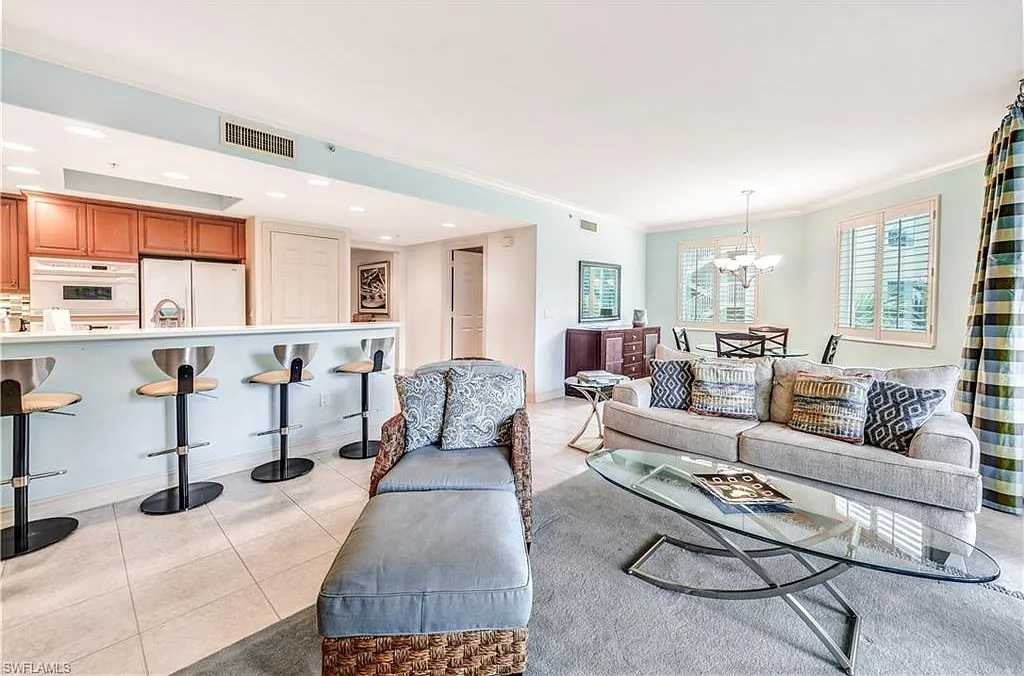 1 bed, 2.0 bath, 1160 sqft, $4,000 — Photo 4