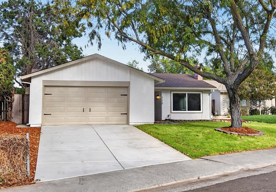 1st image of 7215 Roca Way