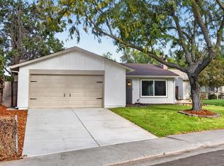 7215 Roca Way, Sacramento, CA 95842