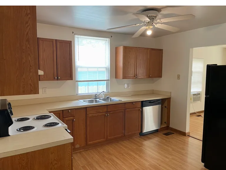 1118 Virgilina Ave — Photo 2