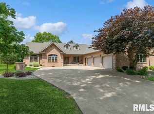 3232 Lincoln Park Dr, Galesburg, IL