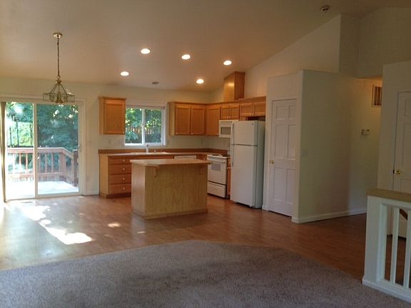 Open Kitchen area