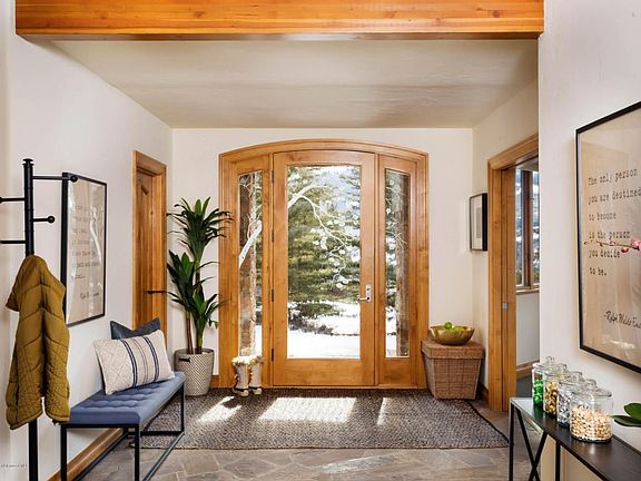 Front Entry Foyer