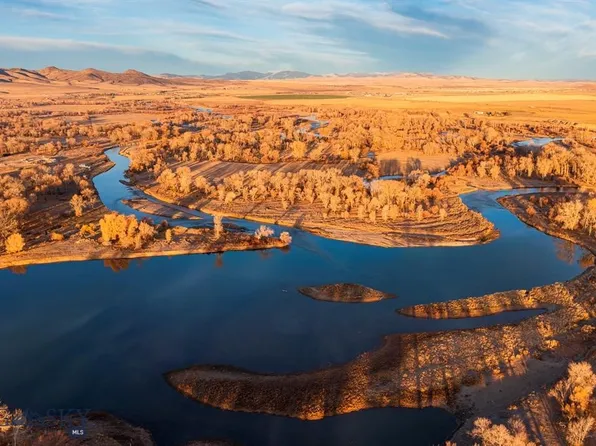 350 Old Town Rd, Three Forks, MT 59752