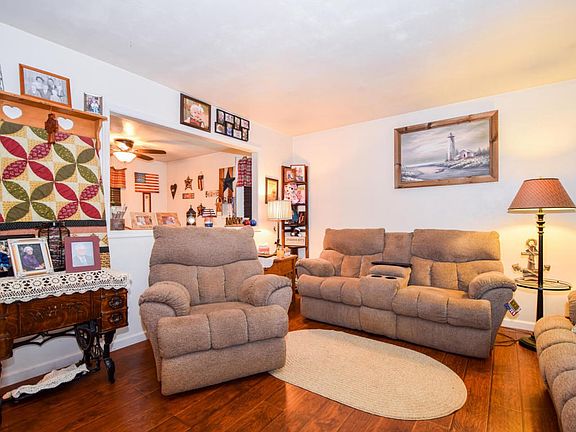 201 Crestbourne Dr Goodview VA-large-003