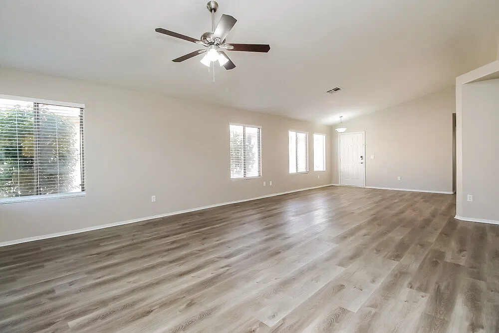 3 bed, 2.0 bath, 1509 sqft, $2,435 — Photo 3