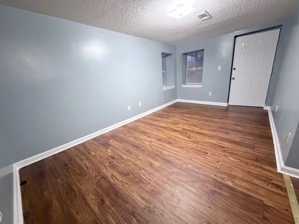 2618 Carr St APT 1
