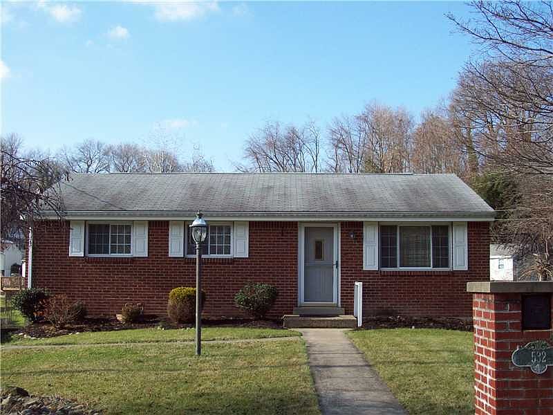 1st image of 532 Newport Dr