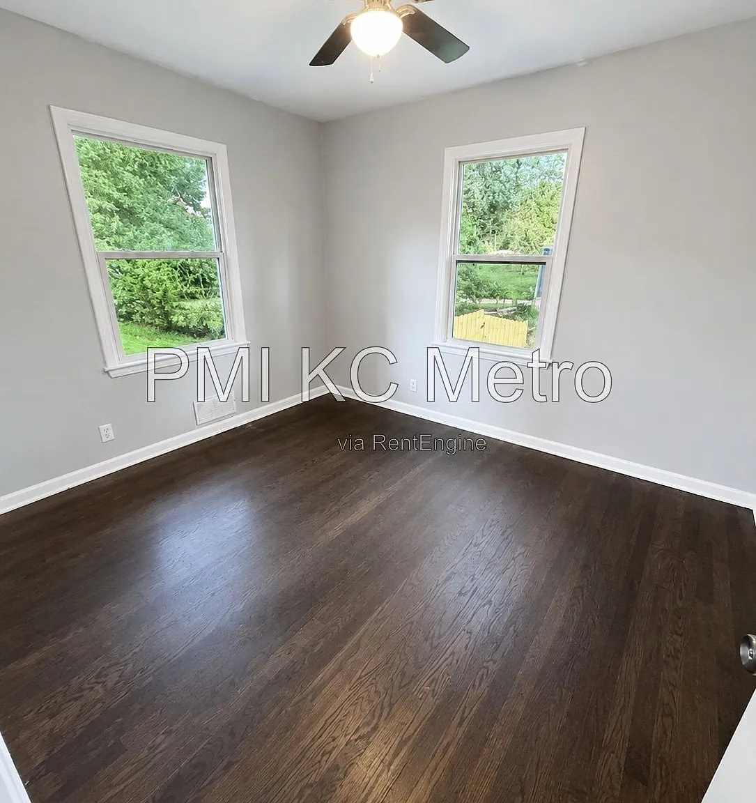 4 bed, 2.0 bath, 1200 sqft, $1,675 — Photo 4