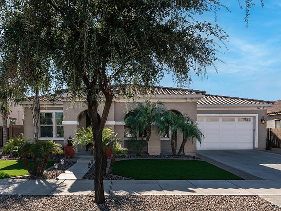 3rd image of 20873 E Waverly Drive