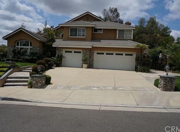 Full view / front of the home