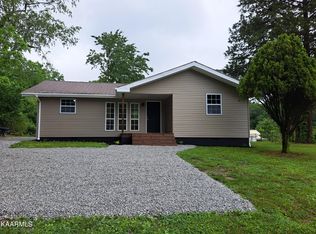 111 Big Springs Rd, Oneida, TN 37841