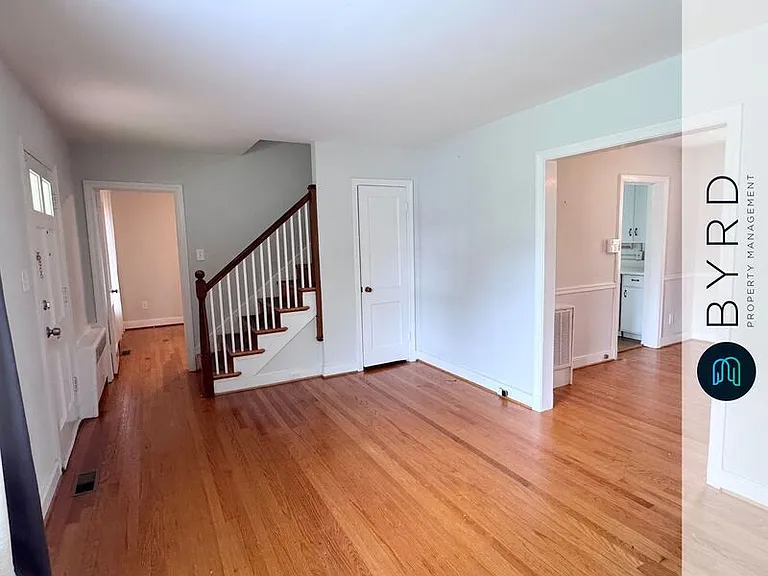 5914 Monument Ave — Photo 6