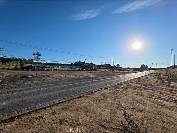 3rd image of 25390 Bundy Canyon Rd