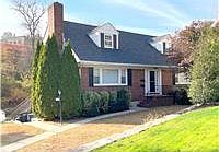 2nd image of 310 Anita Ln #2