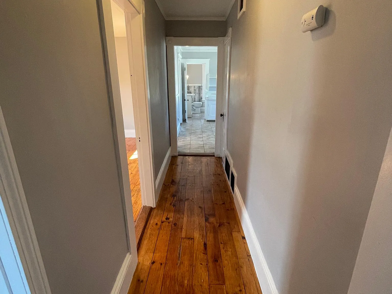 8 Forest Ave — Photo 4