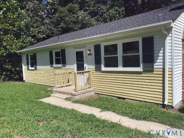 6411 Oak Dr, Quinton, VA 23141