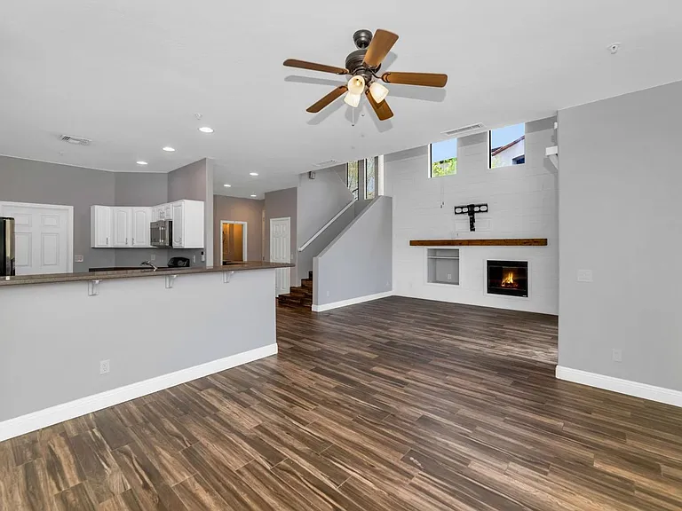 19550 N Grayhawk Dr #1062 — Photo 8