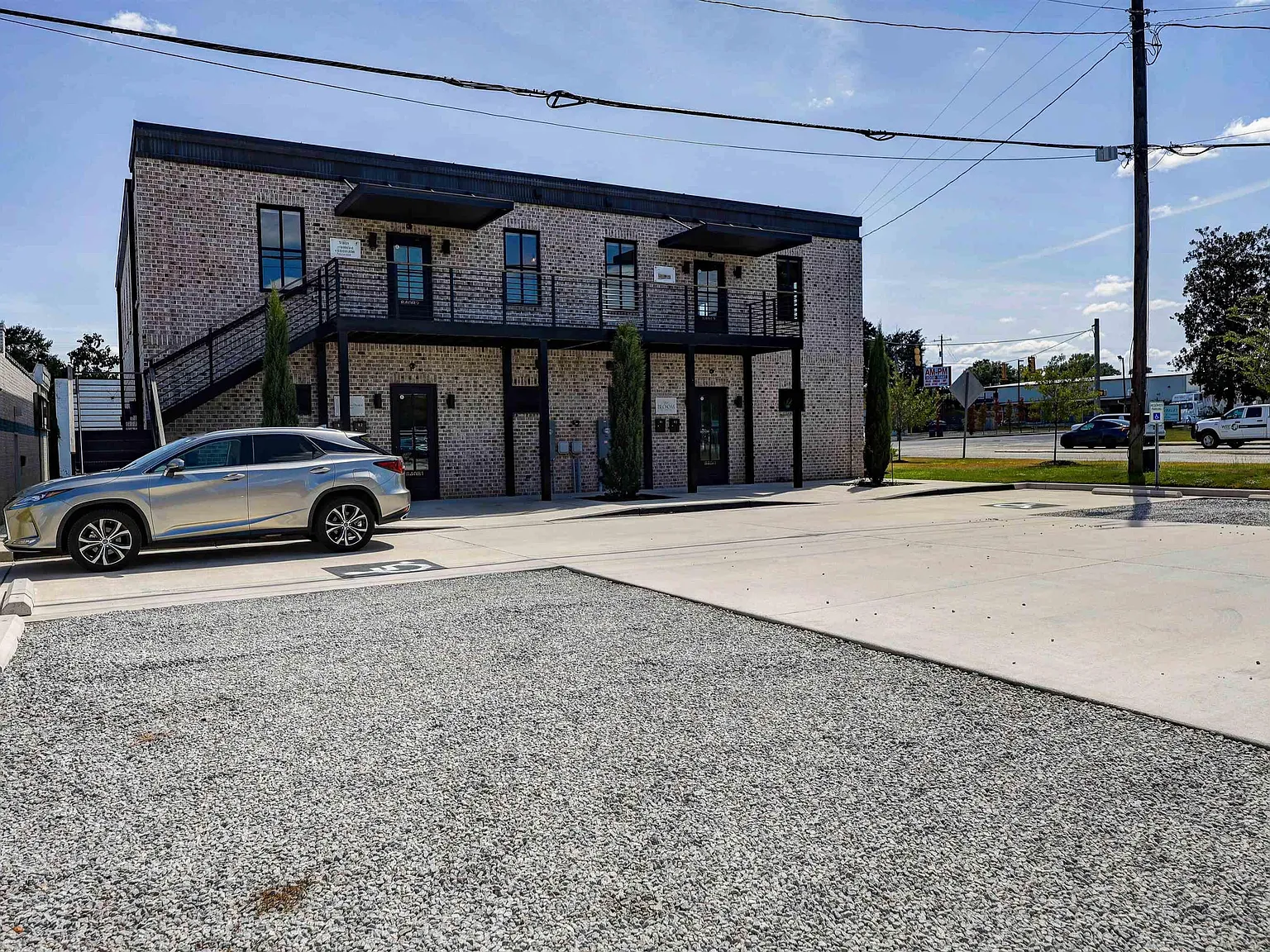Studio, 1733 sqft, $2,250 — Photo 4