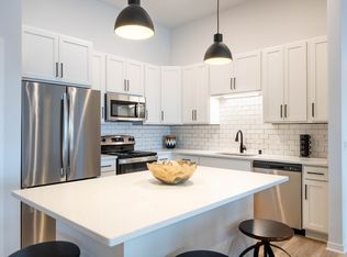 9419 Modern Point Ln #11BCA67F6, Verona, WI 53593