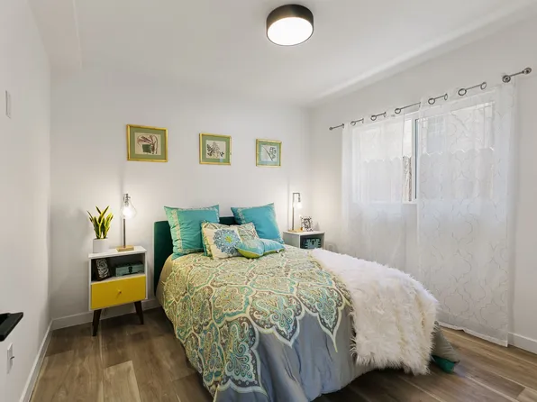 Hauser, 2918-2922 Hauser Blvd #3, Los Angeles, CA 90016