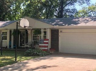 57 Northridge Dr, Saint Joseph, MO 64506