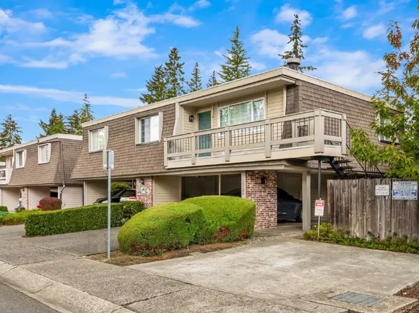 14526 NE 6th Pl, Bellevue, WA