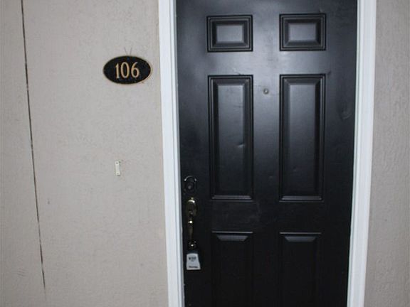 3rd image of 320 Ryder Cup Cir Unit 106