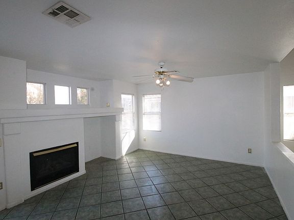 3rd image of 2260 Blackberry Valley Way