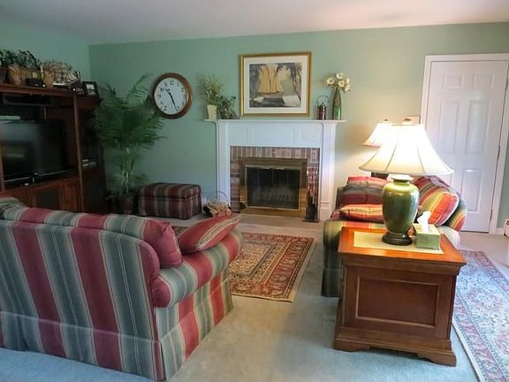Family Room with Fireplace