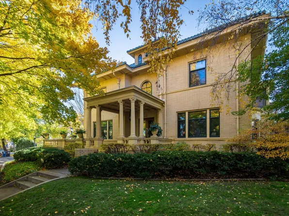 1005 Mount Curve Ave, Minneapolis, MN 55403