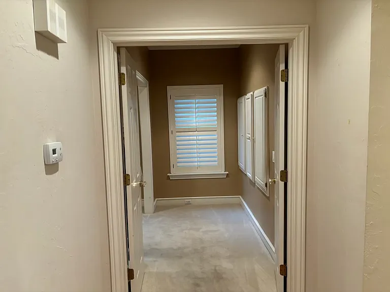 1721 Windhill Ave — Photo 26