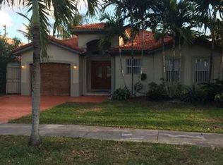 9208 Grand Canal Dr, Miami, FL 33174