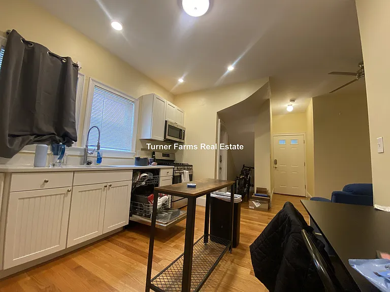 8 Claremon St #1F — Photo 24