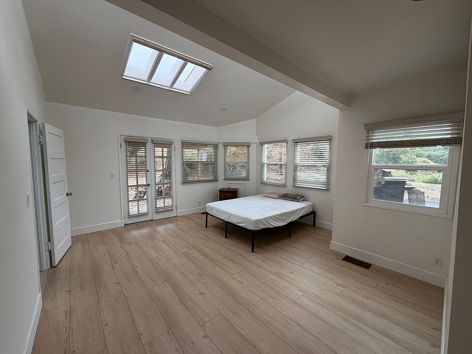 1st image of 29337 Lake Vista Dr #2