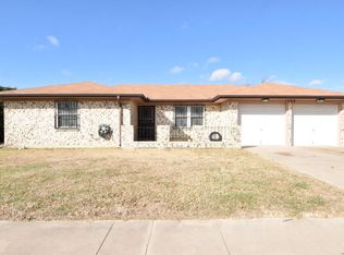 1703 Kenyon St, Killeen, TX 76543
