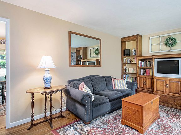 4th image of 55355 Cedar Trl