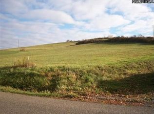 3065 Gordon Rd NW, Dover, OH 44622