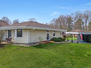 32 Cambridge Ct #A, Yorktown Heights, NY 10598