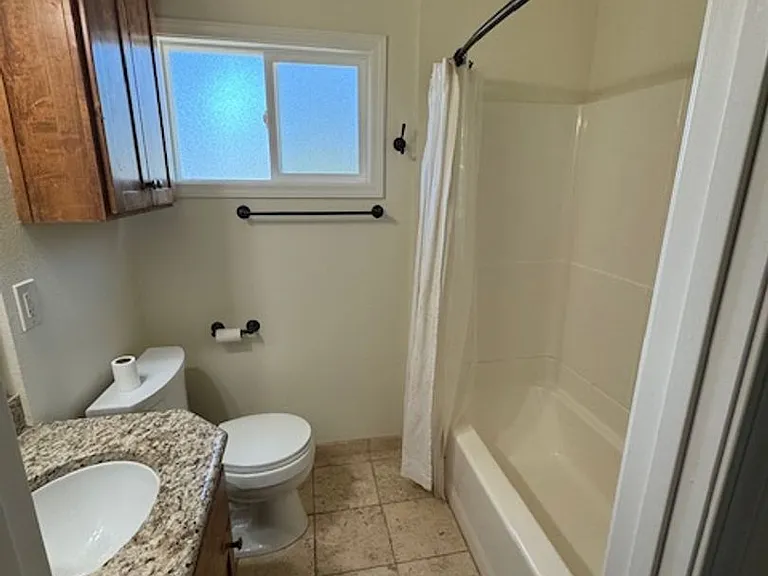 7405 San Gabriel Rd — Photo 14