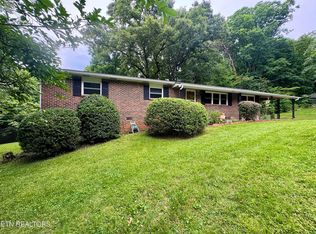 10801 Highcliff Dr, Knoxville, TN 37934